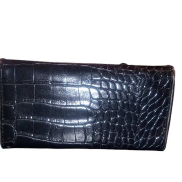 MIni Elegant Black Crocodile-Embossed Handbag with Crossbody | NWOT - Picture 2 of 5